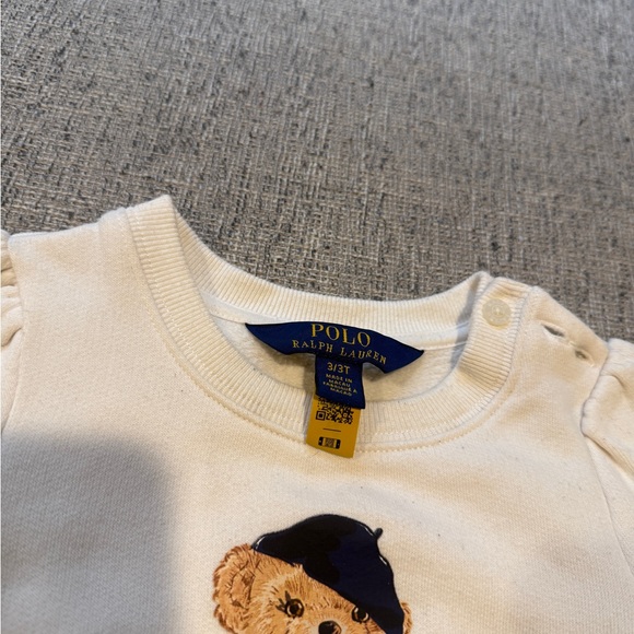 Ralph Lauren Kids Cream Bear Graphic Sweatshirt - Picture 2 of 3